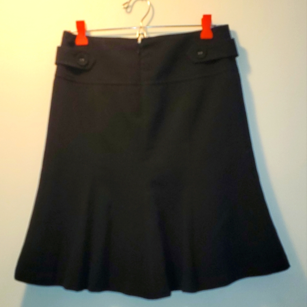 ***Smart Set woman's black skirt Size 5***